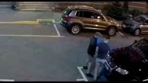 Как воруют фары с Volkswagen Touareg