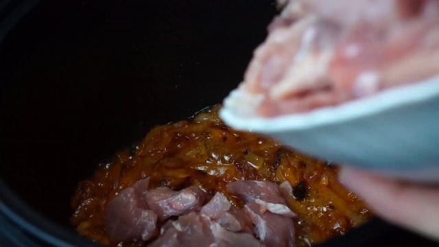 Обалденное мясо с болгарским перцем в мультиварке