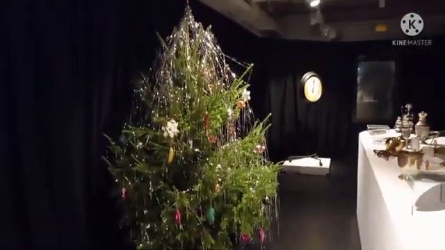 Выставка Ренаты Литвиновой и Гоши Рубчинского "Северный ветер" / Exhibition "The North Wind" смотреть онлайн