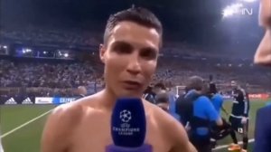 Роналду рыгает мем