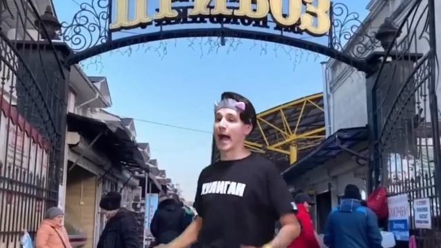 ТОЛЬКО МУЗЫКА - ПЕСНЯ ПРО СЕРЁГУ И КОКОСА АВТОР @HolyBaam смотреть онлайн