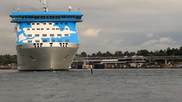 Daily arrival of Silja Line’s M/S Galaxy & M/S Baltic Princess | Mariehamn смотреть онлайн
