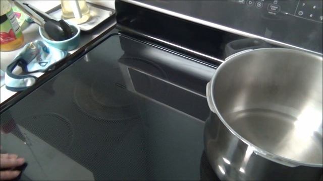 НОВИНКА!!! УМНАЯ электро  ПЛИТА  с ЗАМКОМ от детей КУХНЯ 30.01.2014 смотреть онлайн