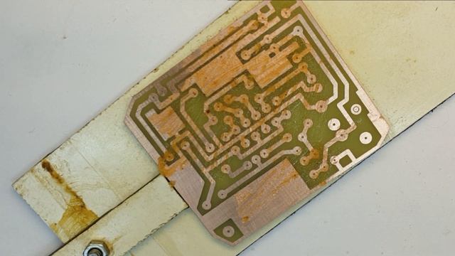 Лужение дорожек на печатной плате смотреть онлайн