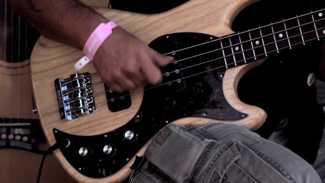 140 seconds at the heart of Hellfest Festival 2014 with Gibson смотреть онлайн