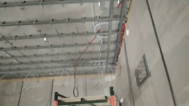 Шумоизоляция. Звукоизоляция. БАРВИХА. Каркасный потолок в кинотеатре 75 кв. смотреть онлайн