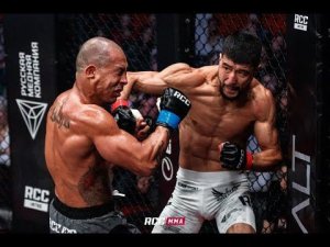 Бой вечера: Ильяс Хамзин срубил бразильца Альфредо Соузу | RCC INTRO 23 | БОНУС ЗА НОКАУТ