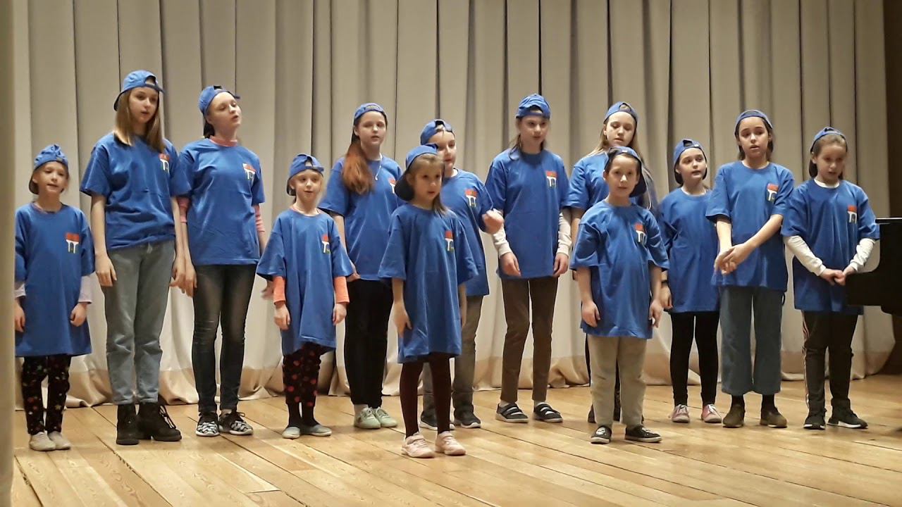 Эй спасайтесь поскорей!