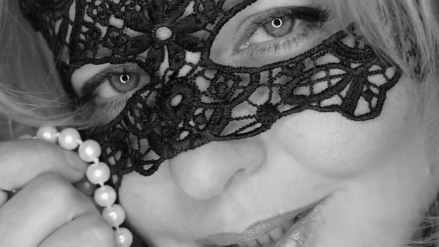 * СТИХИ * Зеркалю * Сола Монова смотреть онлайн