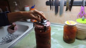 Как открыть завинчивающую крышку банки с широким горлом Лайфхак по открытию крышек