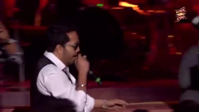 A Tribute to Amitabh Bachchan at 5th Royal Stag Mirchi Music Awards! смотреть онлайн