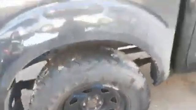 Обзор машины и проверка двигателя Nissan Navara (D40) 2.5 D YD25DDTI 2008 год МКПП M1248 смотреть онлайн