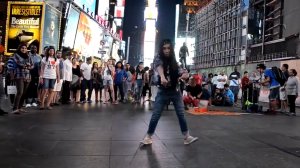 Диана Lil Di (Zavod Crew) зажигает на улицах Нью-Йорка
