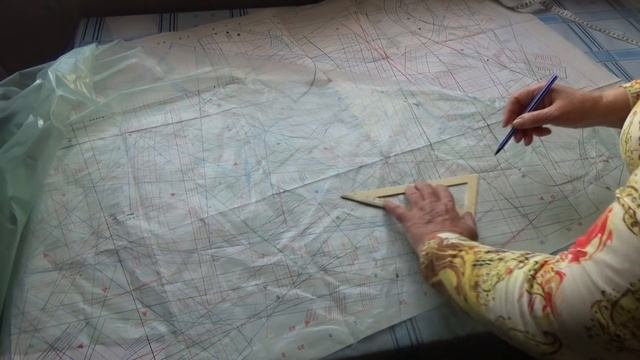 #695.Пошив пальто себе ч.1.Выкройка из Бурды,как я подбираю нужный размер. смотреть онлайн