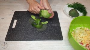 Салат с АВОКАДО и крабовыми палочками / Салат из крабовых палочек со свежим вкусом авокадо и яблока