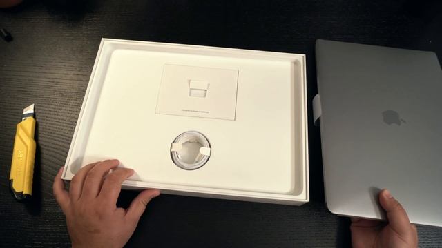 2019 MacBook Pro 15 Inch Unboxing смотреть онлайн