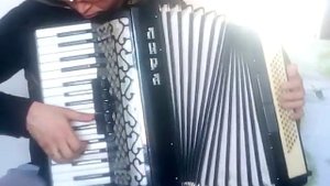 Отечественный аккордеон «ЛИРА»