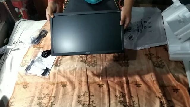 Acer 19.5 inch HD LED Backlit TN Panel Monitor (V206HQL) Unboxing and review. смотреть онлайн