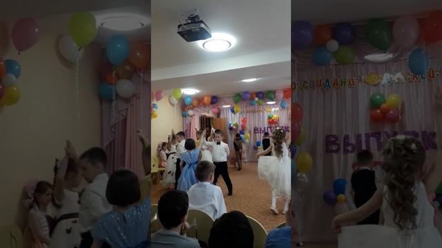 Детский сад Н"48"Выпускной.2019 г.Кандалакша. смотреть онлайн