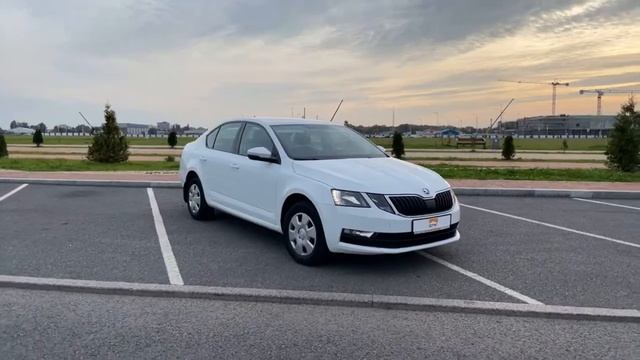 Обзор Skoda Octavia 2018 года на механической коробке передач в автопрокате СПК. смотреть онлайн