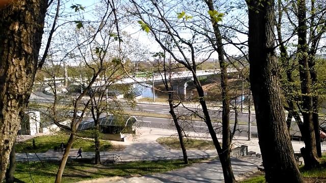 Прогулка в парке города Могилева \ Советская площадь Могилев смотреть онлайн