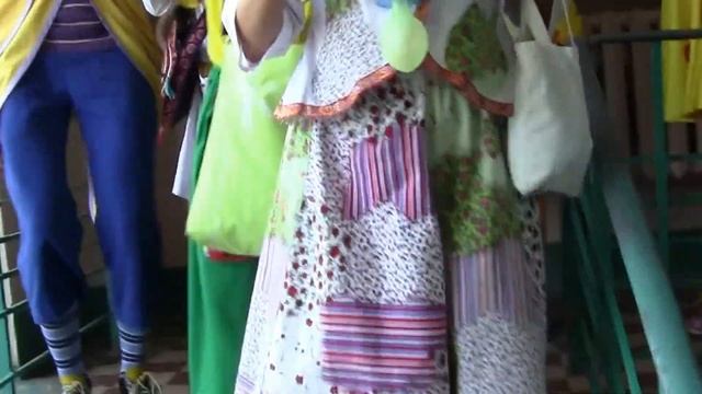 разминка + ритмы и атмосфера в корридоре смотреть онлайн