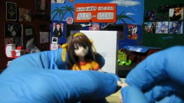 ШКОЛОТА ХАРУХИ И ОГНЕГЛАЗАЯ ШАНА-figma 070 haruhi suzumiya shakugan no shanafigures review
