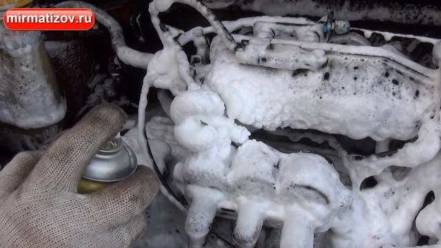 Моем двигатель: очистка двигателя пеной. смотреть онлайн