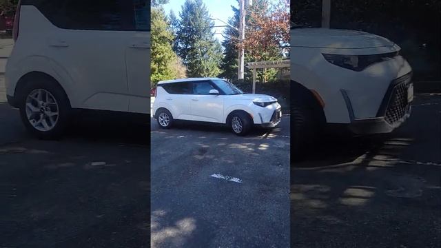 2023 Kia Soul Ex parked in a space ment for delivery drivers