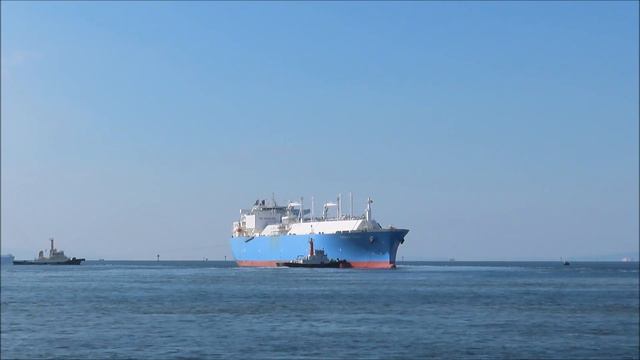 TANGGUH TOWUTI　離岸・出港　LNGタンカー(Liquefied Natural Gas Tanker) смотреть онлайн