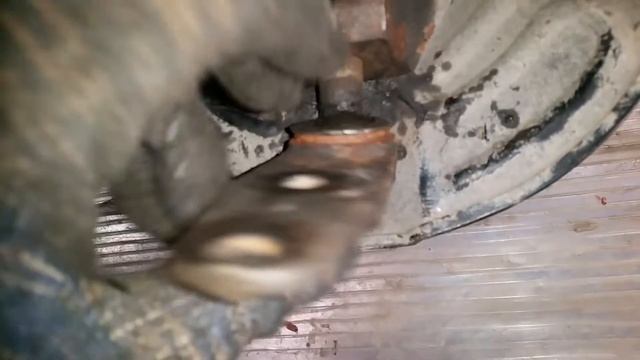 рено символ ,клио смена шарового пальца и сайленблоков рычага смотреть онлайн