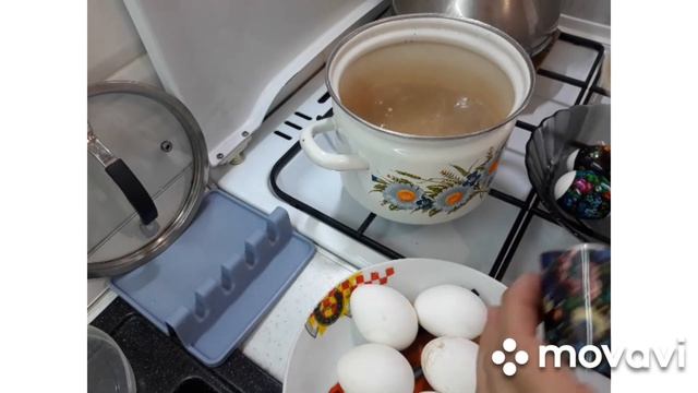 клею наклейки на пасхальные яйца смотреть онлайн