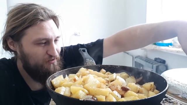 Жаренная картошка на сале. Моя Жратва смотреть онлайн