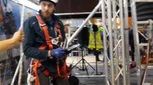 Демонстрация инсталляции анкерной линии, подъема на опору и спуска пострадавшего