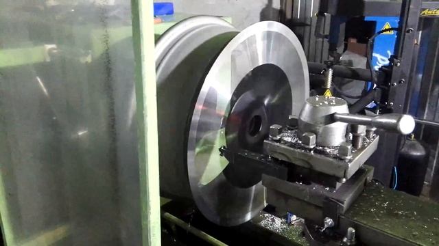 Токарный станок 16к20 с чпу для алмазной проточки автомобильных дисков смотреть онлайн