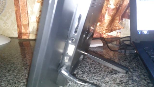 Фоторамка Digma PF-1030 смотреть онлайн