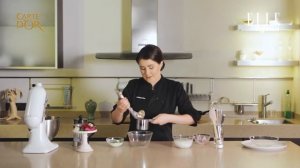 Малиновый сорбет со страчателлой и базиликом