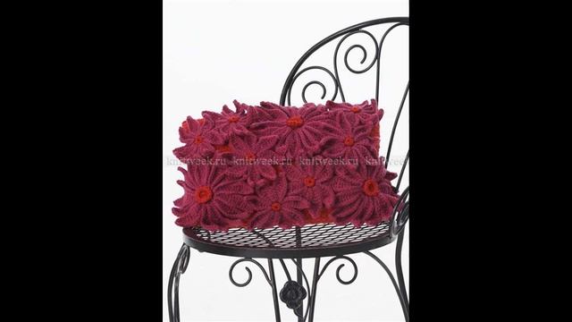 Подушки для интерьера спицами и крючком /Топ идей из интернета