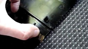 как снять пепельницу Мерседес Спринтер 903-Mercedes-Benz Sprinter