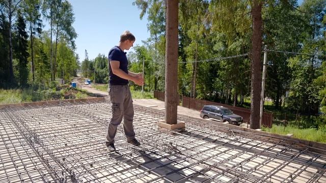 ФУНДАМЕНТ НА СКЛОНЕ. ПАРЯЩАЯ ПЛИТА. | Построй Себе Дом