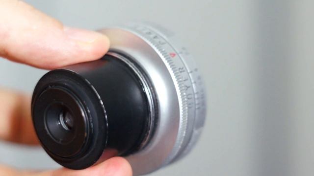 Boyer Paris Saphir "B" 25mm f2.8 m39 mount. RARE !!! смотреть онлайн