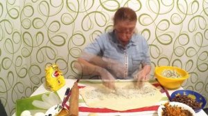 Пирог кулебяка с мясом и яйцом простой рецепт несладкой выпечки к чаю!