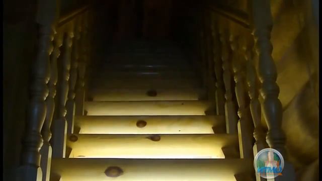 Автоматическое освещение лестничного пролета Automatic stairs light смотреть онлайн