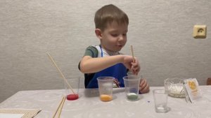 Детский опыт.Опыт «радуга в стакане»