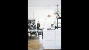 4 Scandinavian Homes + Christmas Decorations