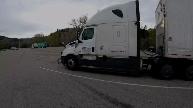 Дальнобой по США. Зарплата дальнобойщика в Америке! Лизинг для трак драйвера! #1