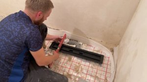 Монтаж душевого слива в полу