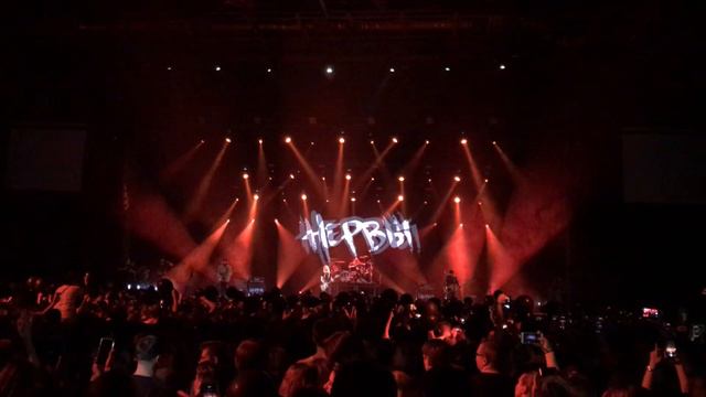 Нервы - Кому ты звонишь (Москва 25.04.19) смотреть онлайн