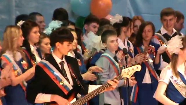 Michael Naumoff и выпускники Лицея №1 - Замыкая Круг смотреть онлайн