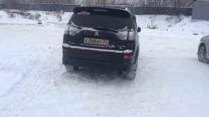 Спортивная выхлопная система на Mitsubishi Outlander XL